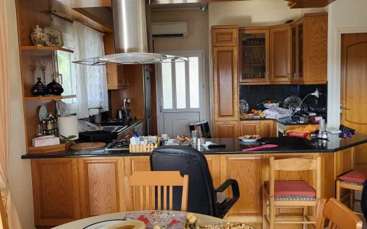 Μονοκατοικία δύο ορόφων 340tm