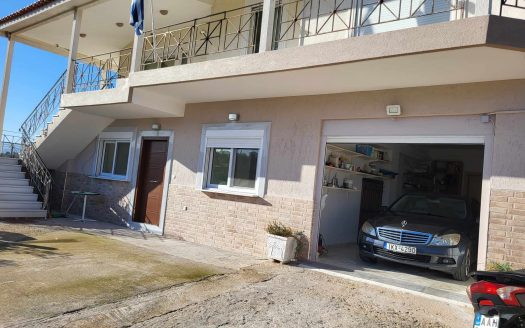 Μονοκατοικία δύο ορόφων 340tm