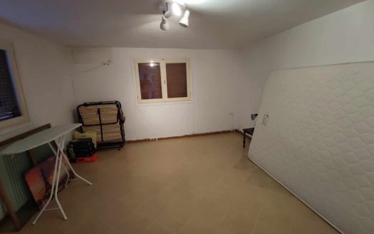 Πωλείται μονοκατοικία δυο ανεξάρτητων επιπέδων 200 τετραγωνικών μέτρων