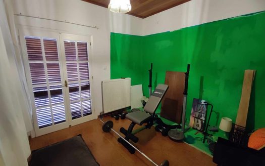 Πωλείται μονοκατοικία δυο ανεξάρτητων επιπέδων 200 τετραγωνικών μέτρων