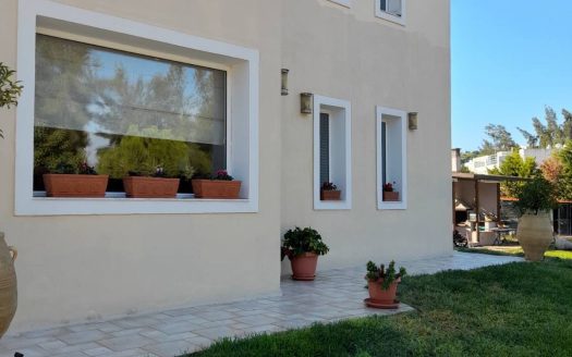 Ισθμια – Μονοκατοικία 200τμ – Οικόπεδο 1080 – Εντός σχεδίου , 200 μέτρα από θάλασσα