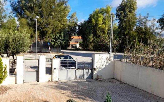 Ισθμια – Μονοκατοικία 200τμ – Οικόπεδο 1080 – Εντός σχεδίου , 200 μέτρα από θάλασσα