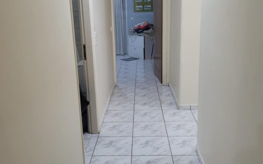 Λουράκι :Ενοικιάζετε οροφοκατοικία 190 τμ .