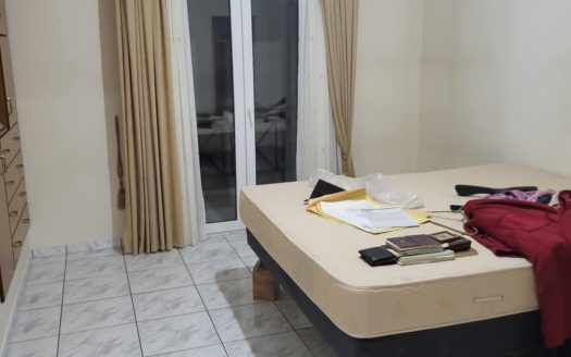 Λουράκι :Ενοικιάζετε οροφοκατοικία 190 τμ .