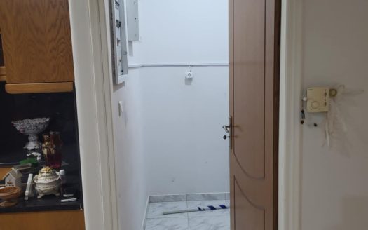 Λουράκι :Ενοικιάζετε οροφοκατοικία 190 τμ .