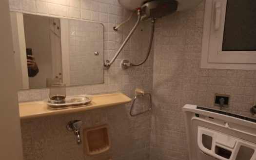 Πωλείται διαμέρισμα _μεζονέτα 122 τμ , σε κεντρικό σημείο του Λουτρακίου με απεριόριστη πανοραμική θέα στον Κορινθιακό