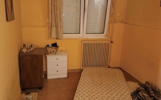 Λουτράκι : Πωλείται ισόγεια ΔΙΑΜΕΡΙΣΜΑ 120τμ στο κρέντο του Λουτρακίου.