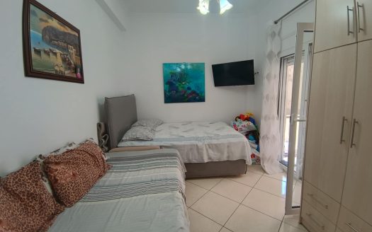 Πωλείται επιπλωμένο διαμέρισμα 31 τμ στο κέντρο του Λουτρακίου