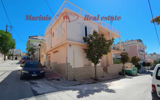 Λουτράκι : Πωλείται ισόγεια ΔΙΑΜΕΡΙΣΜΑ 120τμ στο κρέντο του Λουτρακίου.