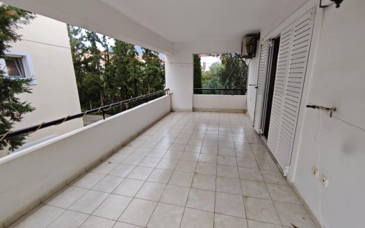 Πωλείται διαμέρισμα 100 μ2 πρώτου ορόφου