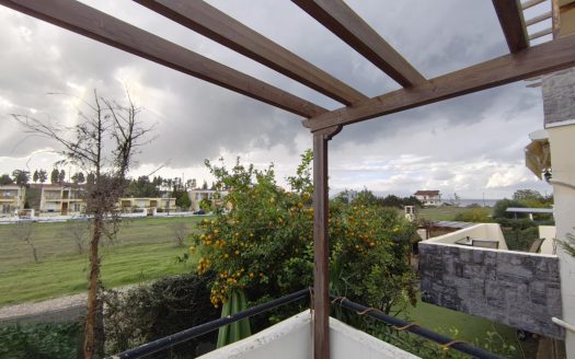 Πωλείται διαμέρισμα 100 μ2 πρώτου ορόφου