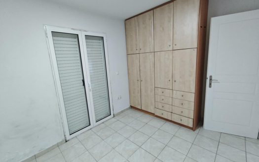 Πωλείται διαμέρισμα 100 μ2 πρώτου ορόφου