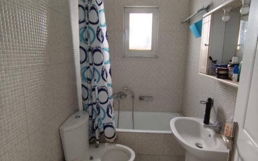 Πωλείται διαμέρισμα 100 μ2 πρώτου ορόφου