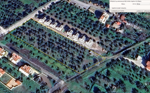 Πωλειται οικοπεδική έκταση 5000 μ2 περίπου , εντός της οποίας υπάρχουν 60 παραγωγικά ελαιόδεντρα