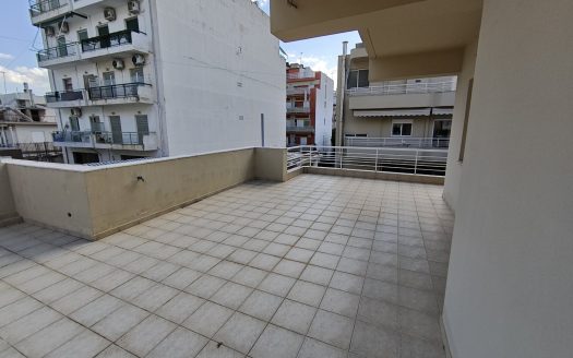 Πωλείται διώροφη μονοκατοικία 220 τμ στο κέντρο του Λουτρακίου